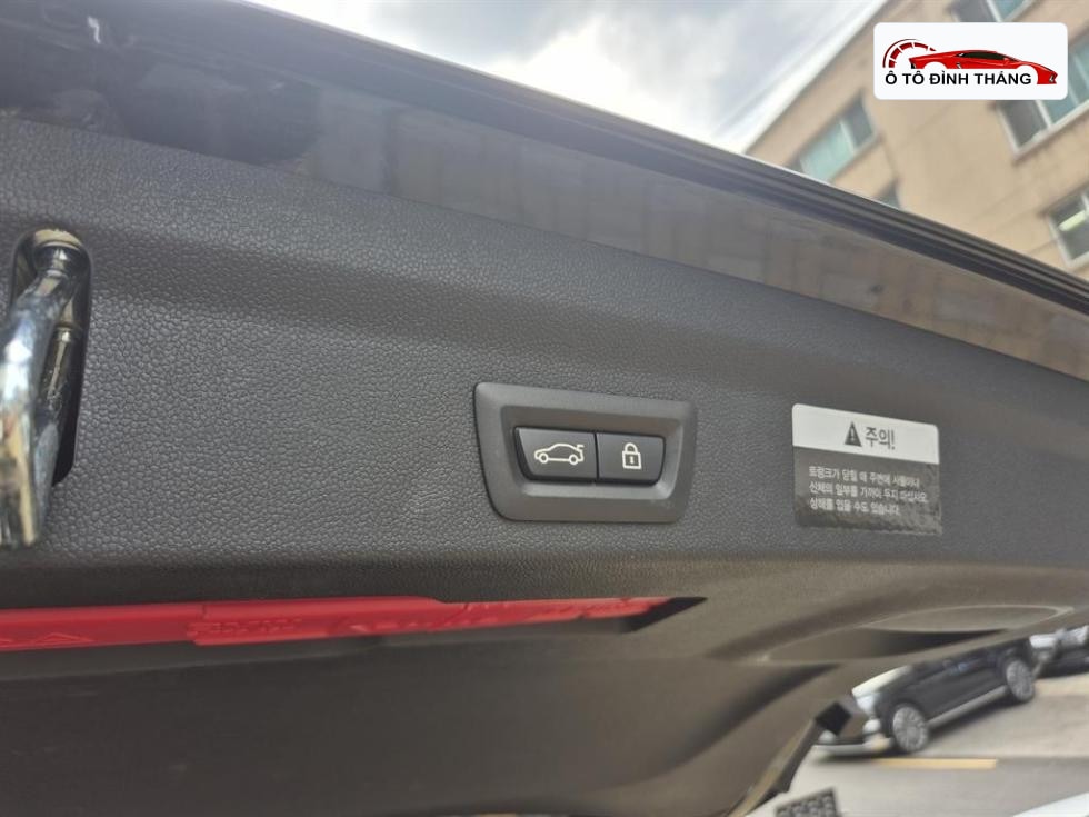 미니 컨트리맨 (F60) 2.0 Cooper D All4 Hightrim
