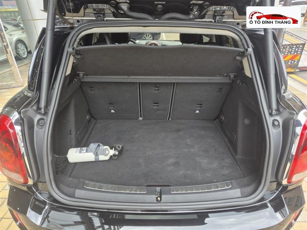 미니 컨트리맨 (F60) 2.0 Cooper D All4 Hightrim