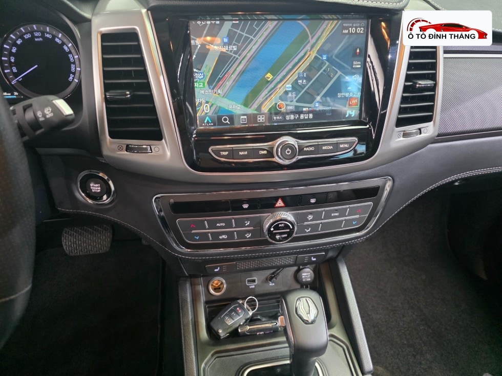 KG모빌리티 렉스턴 스포츠 2.2 4WD 프레스티지