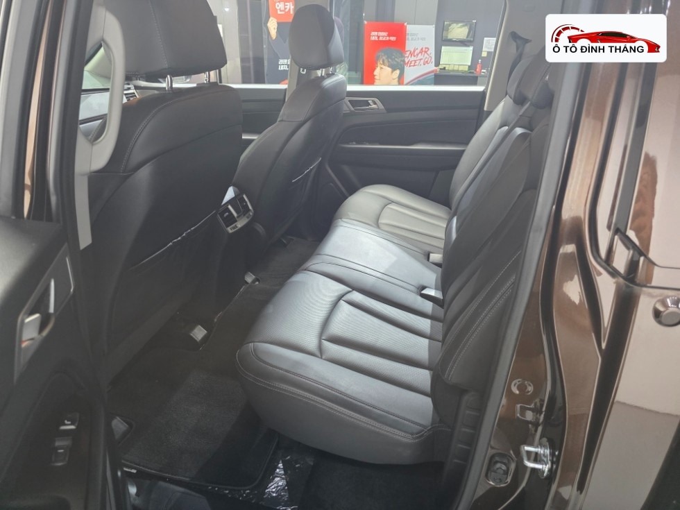KG모빌리티 렉스턴 스포츠 2.2 4WD 프레스티지