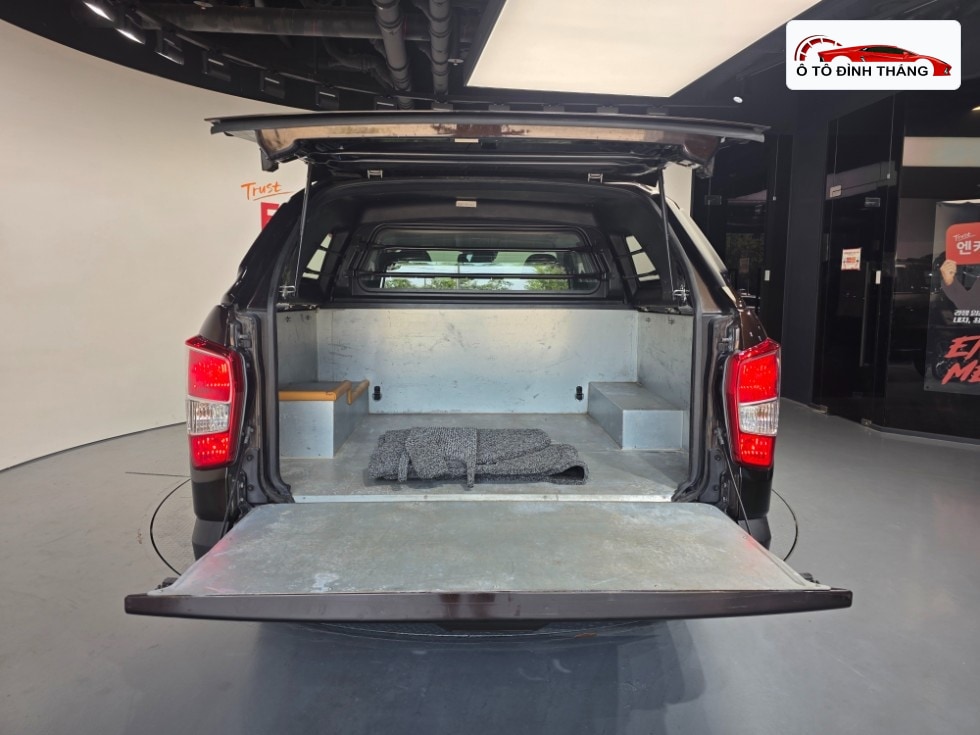 KG모빌리티 렉스턴 스포츠 2.2 4WD 프레스티지