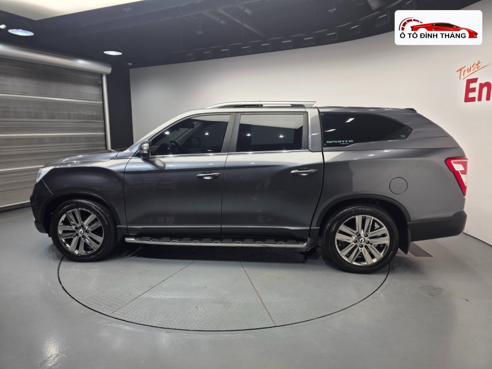KG모빌리티 렉스턴 스포츠 2.2 4WD 프레스티지