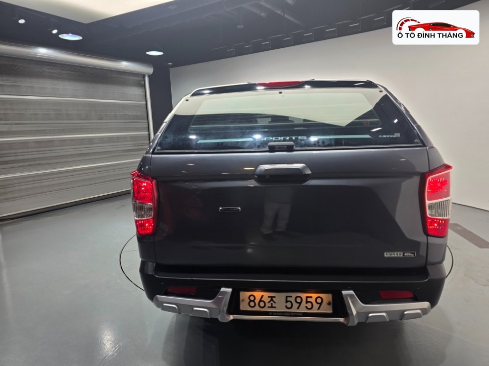 KG모빌리티 렉스턴 스포츠 2.2 4WD 프레스티지