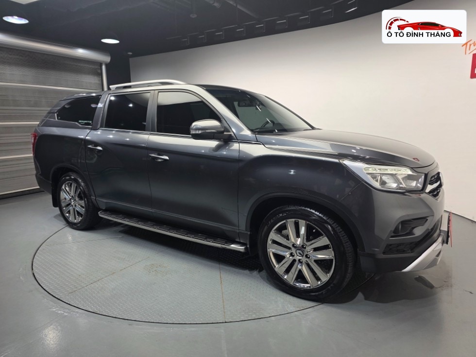 KG모빌리티 렉스턴 스포츠 2.2 4WD 프레스티지