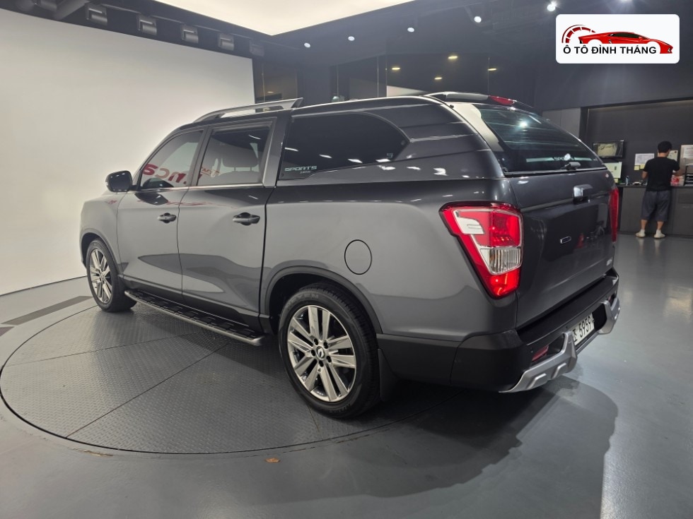 KG모빌리티 렉스턴 스포츠 2.2 4WD 프레스티지