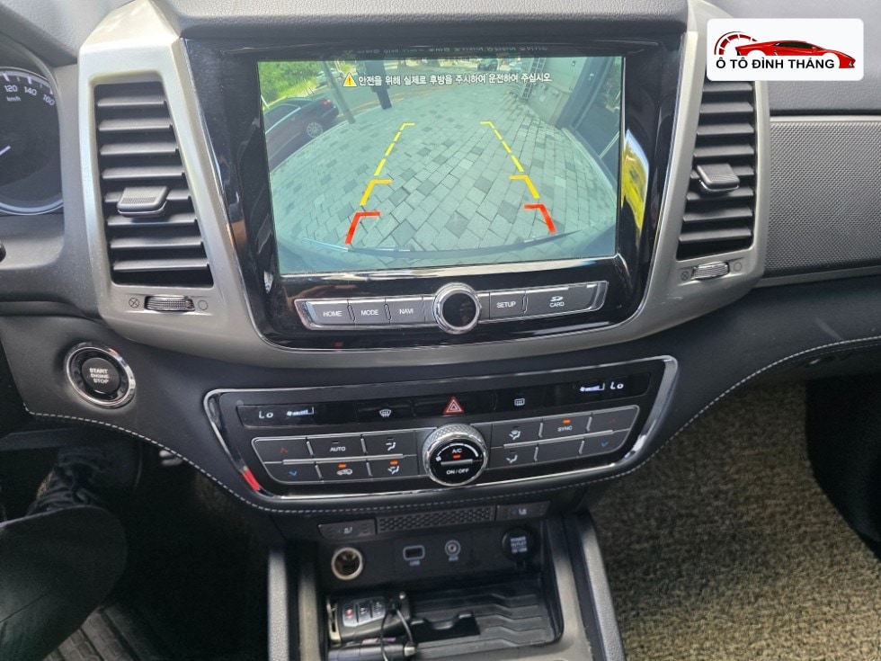 KG모빌리티 렉스턴 스포츠 2.2 4WD 프레스티지