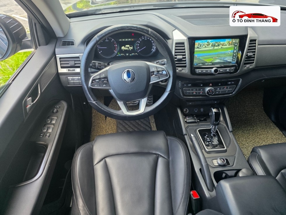 KG모빌리티 렉스턴 스포츠 2.2 4WD 프레스티지