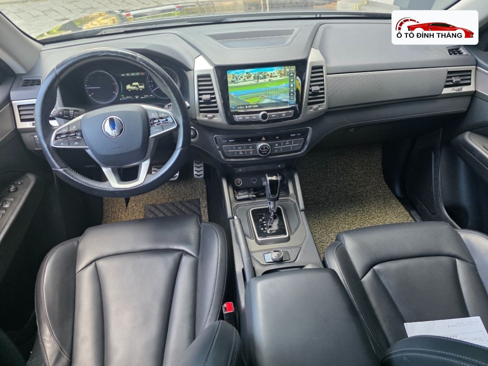 KG모빌리티 렉스턴 스포츠 2.2 4WD 프레스티지
