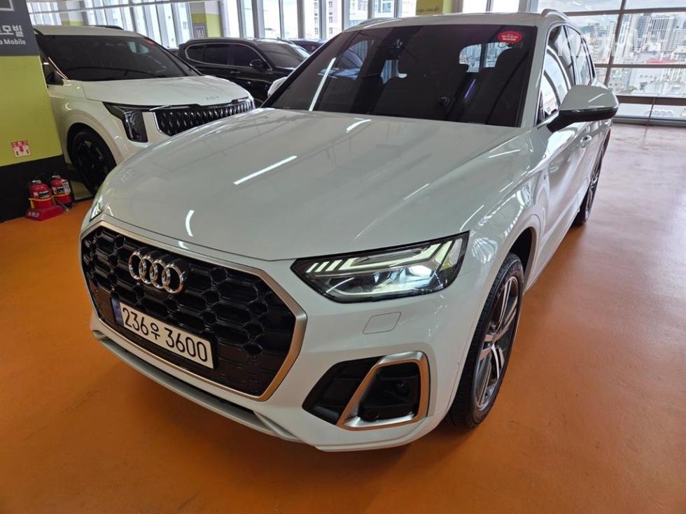 아우디 The New Q5(FY) 45 TFSI Quattro 기본형