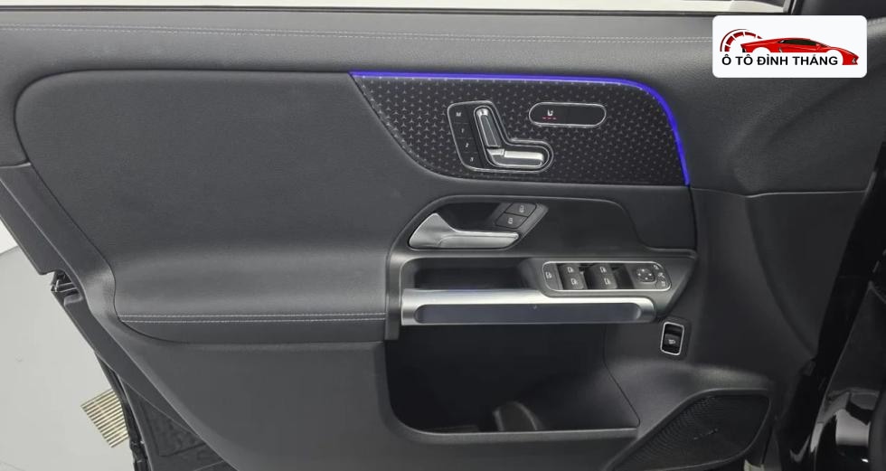 벤츠 EQB (X243) EQB 300 4Matic 프로그레시브