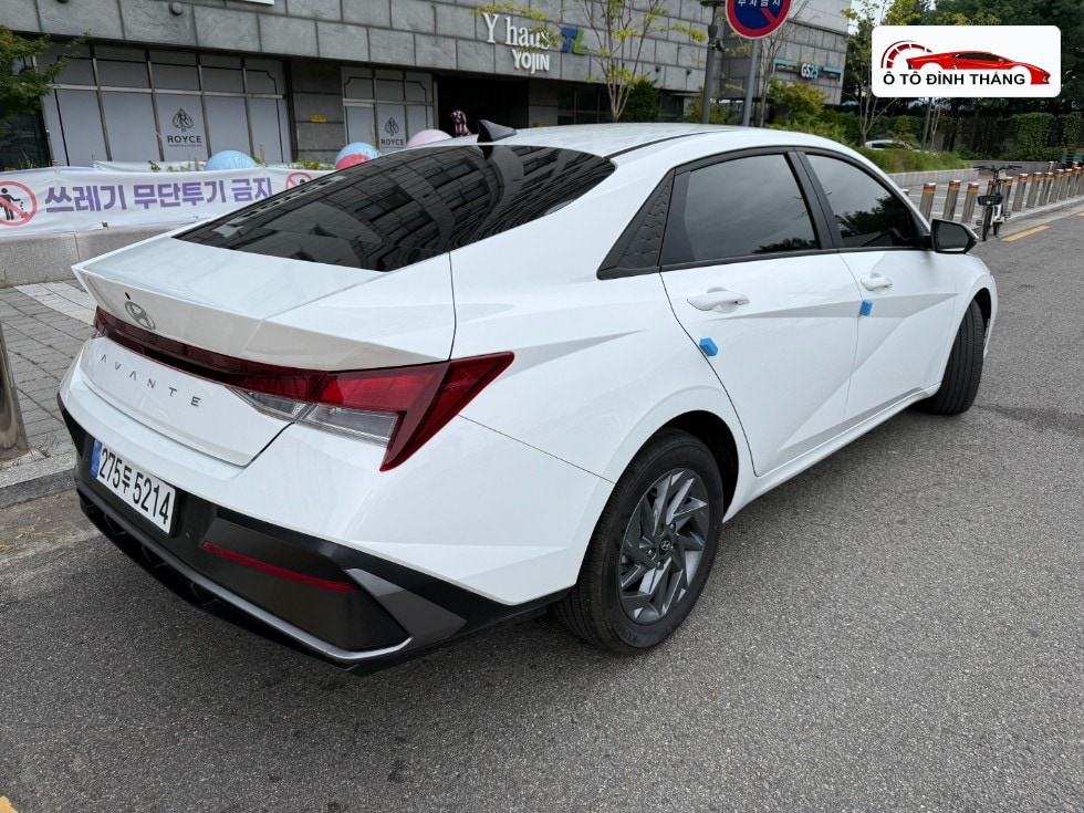 현대 더 뉴 아반떼 하이브리드 (CN7) 1.6 HEV 모던