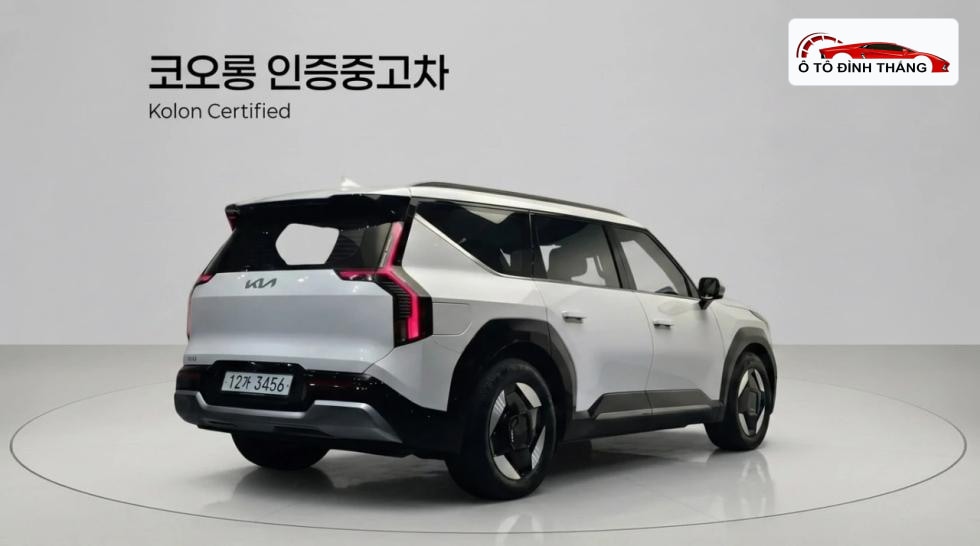 기아 EV9 롱레인지 2WD 어스