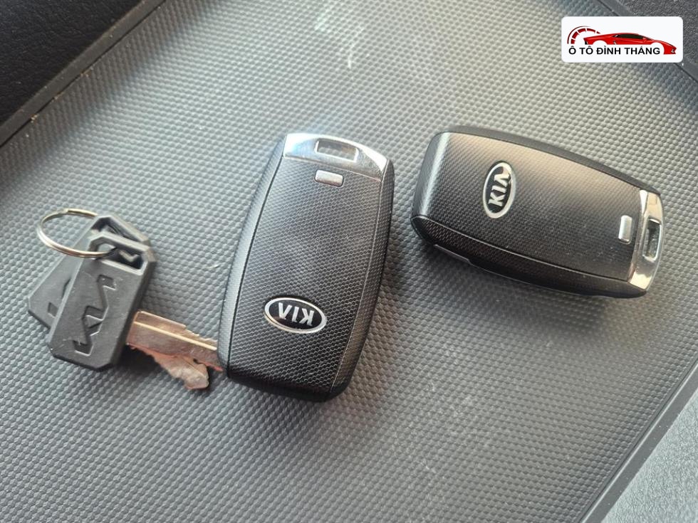 기아 더 뉴 봉고3 EV 1톤 2WD 초장축 킹캡 GLS