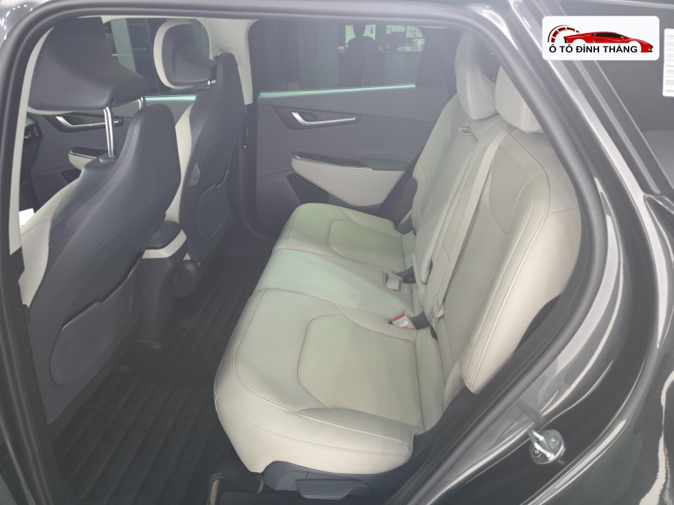 기아 EV6 롱 레인지 4WD 라이트